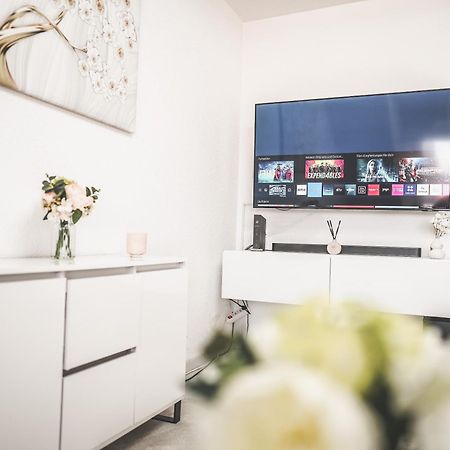 Luxus Maisonette Wohnung Am See, Wehome Premium Sankt Leon-Rot Exterior foto