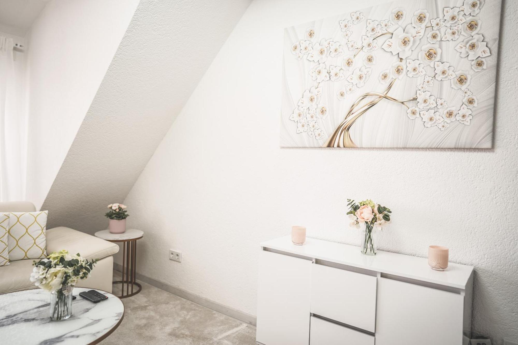 Luxus Maisonette Wohnung Am See, Wehome Premium Sankt Leon-Rot Exterior foto